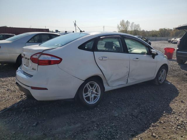  FORD FIESTA 2018 White