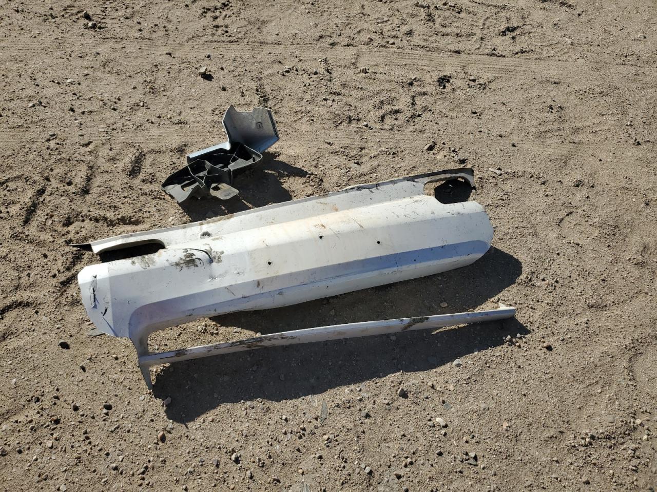 2011 Ford Expedition Limited VIN: 1FMJU2A53BEF11072 Lot: 52487505