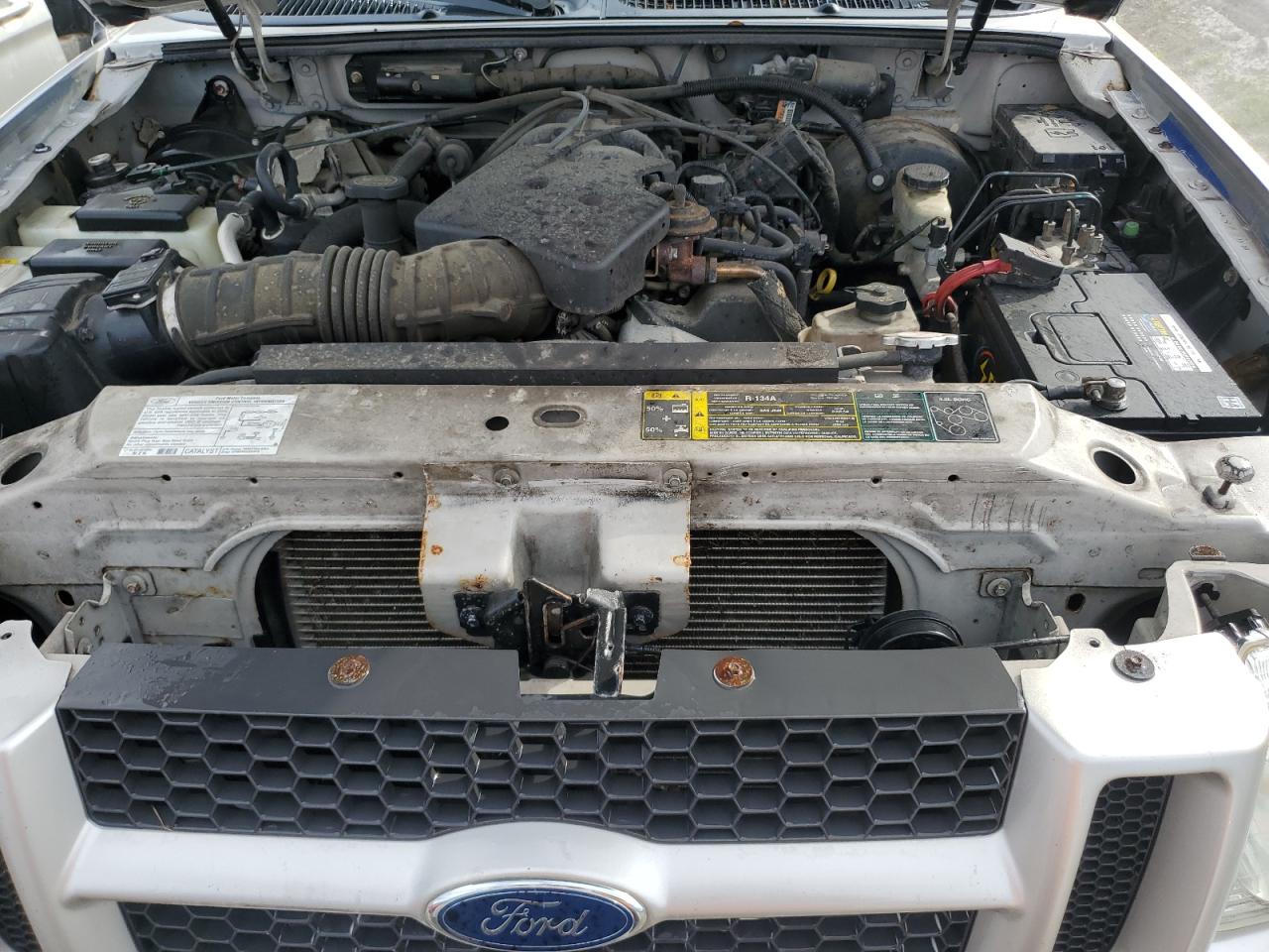 2005 Ford Explorer - Image 11