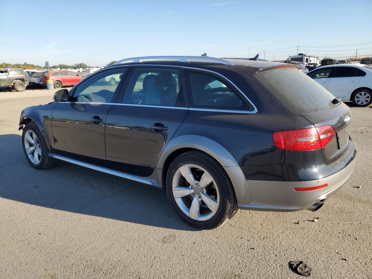 2014 Audi A4 - Image 2