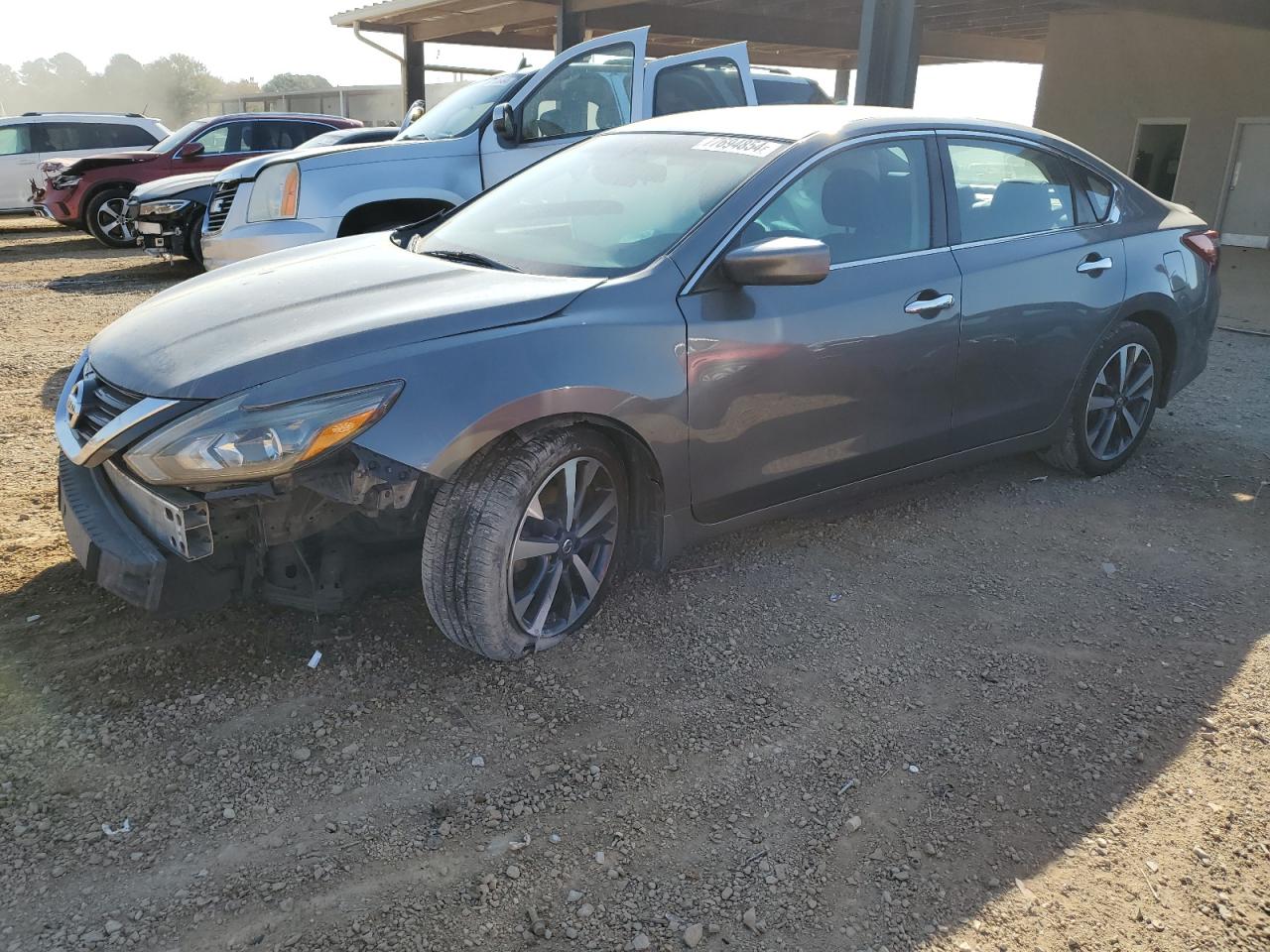 2017 Nissan Altima - Image 1