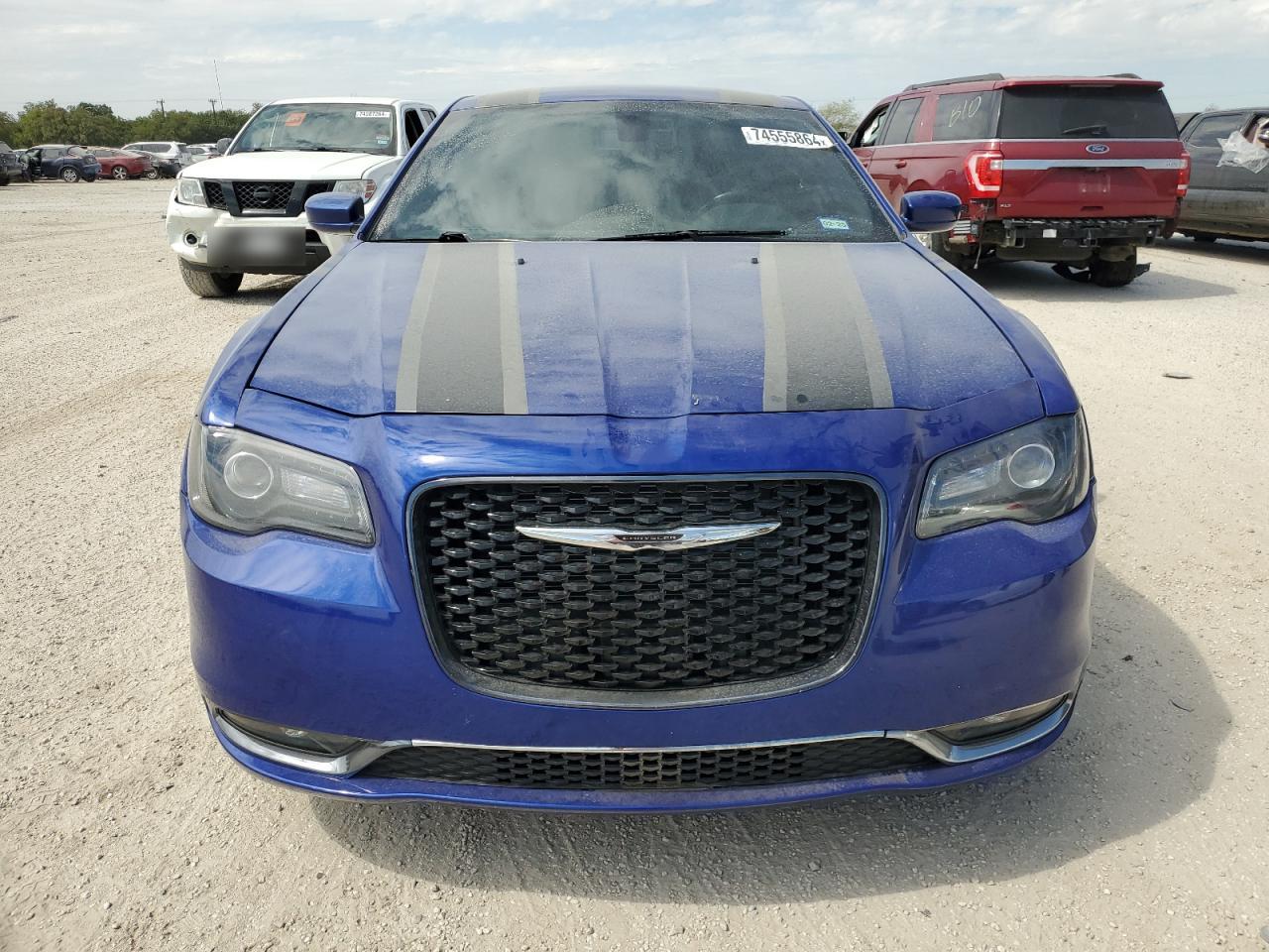2018 Chrysler 300 - Image 5