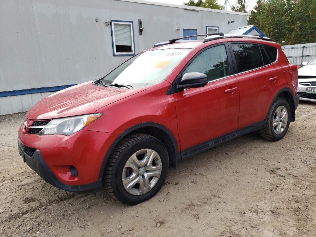 2T3BFREV7FW239100 2015 TOYOTA RAV 4 - Image 1