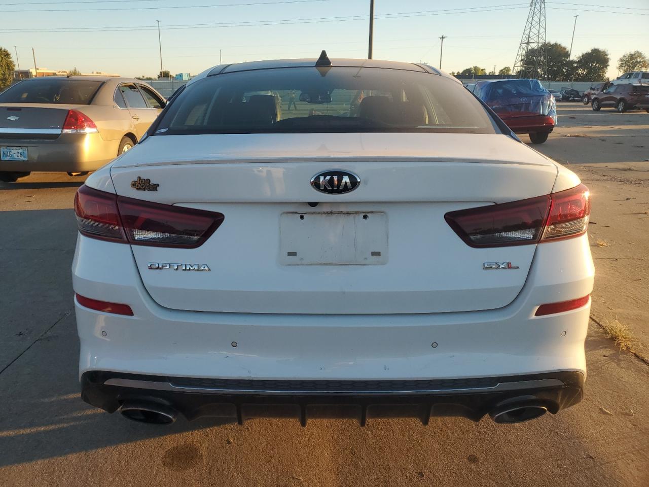 2019 Kia Optima Sxl VIN: 5XXGV4L26KG308229 Lot: 76063434