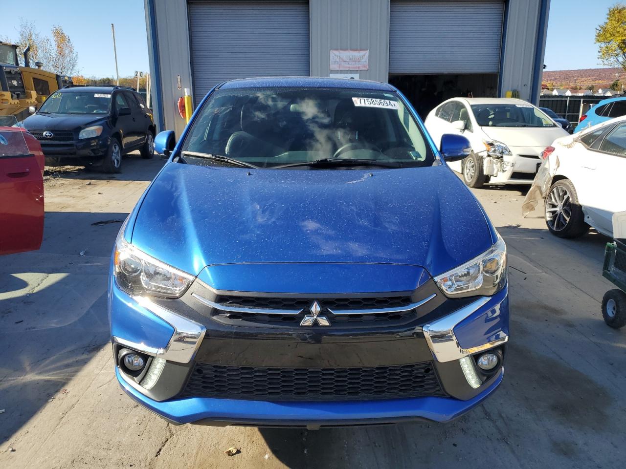 2018 Mitsubishi Outlander - Image 5