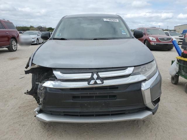  MITSUBISHI OUTLANDER 2016 Сріблястий