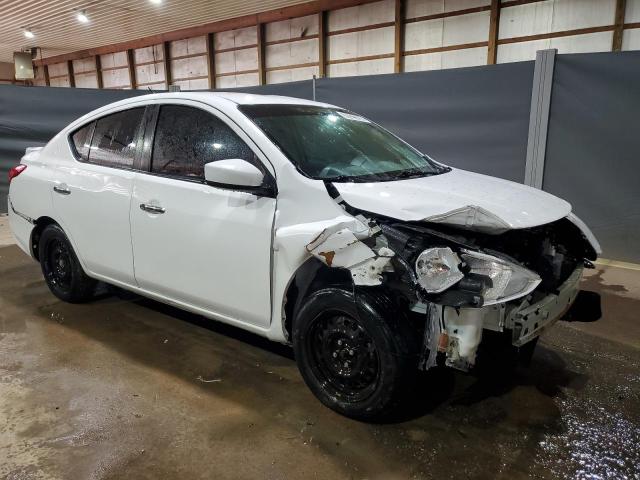  NISSAN VERSA 2018 Biały