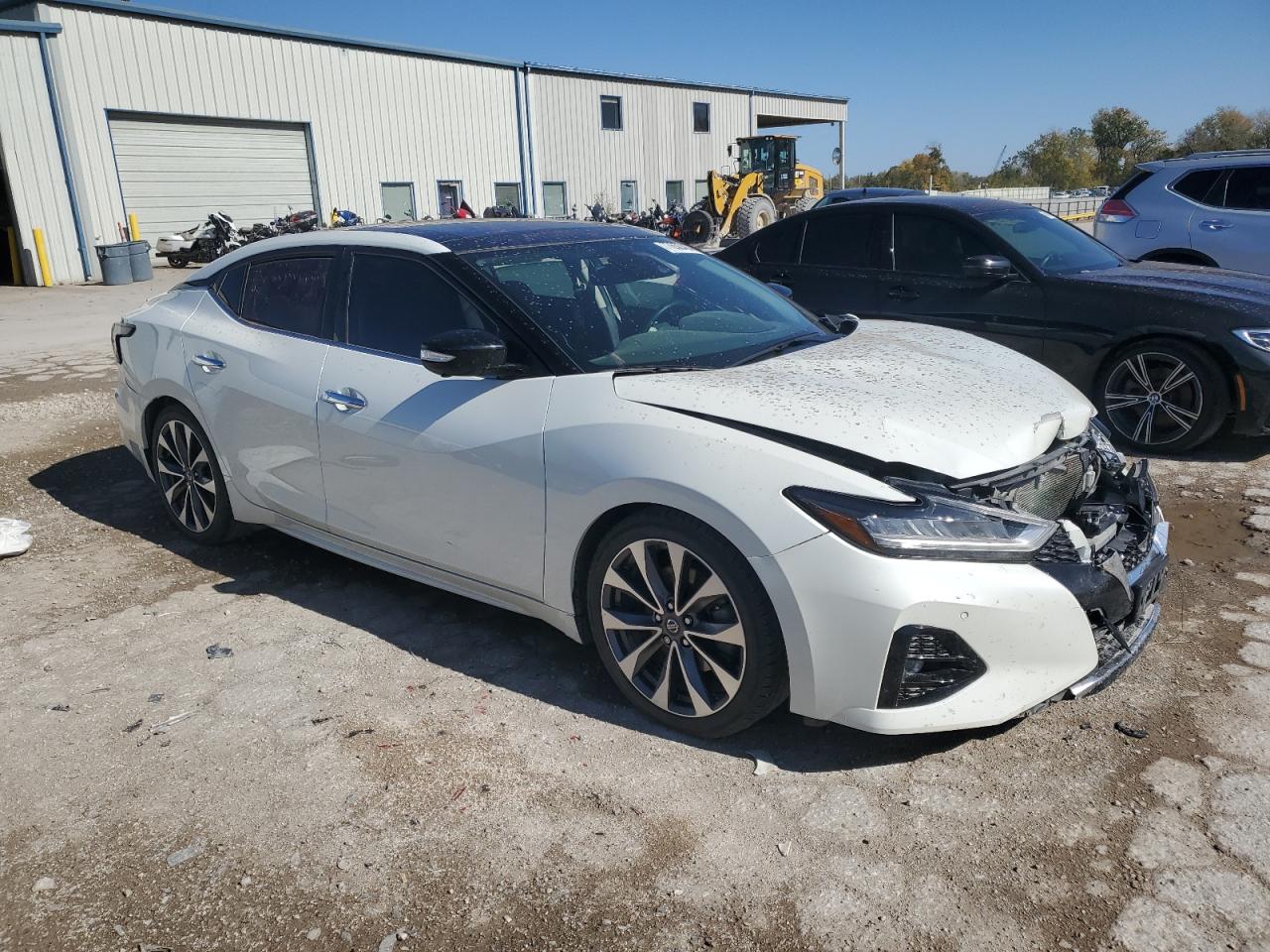 2019 Nissan Maxima - Image 4
