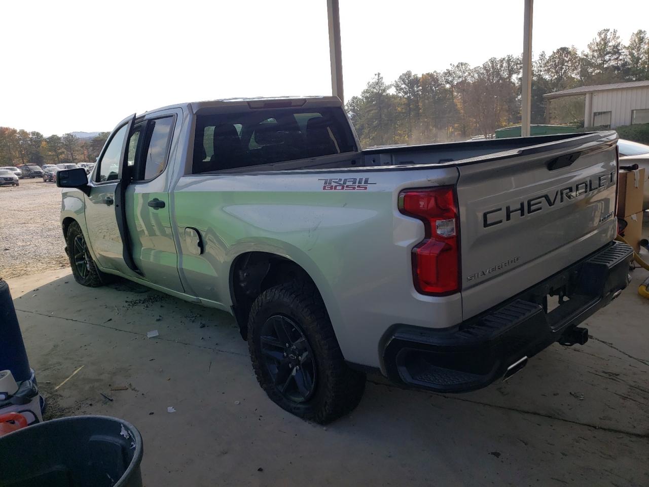 2019 Chevrolet Silverado - Image 2