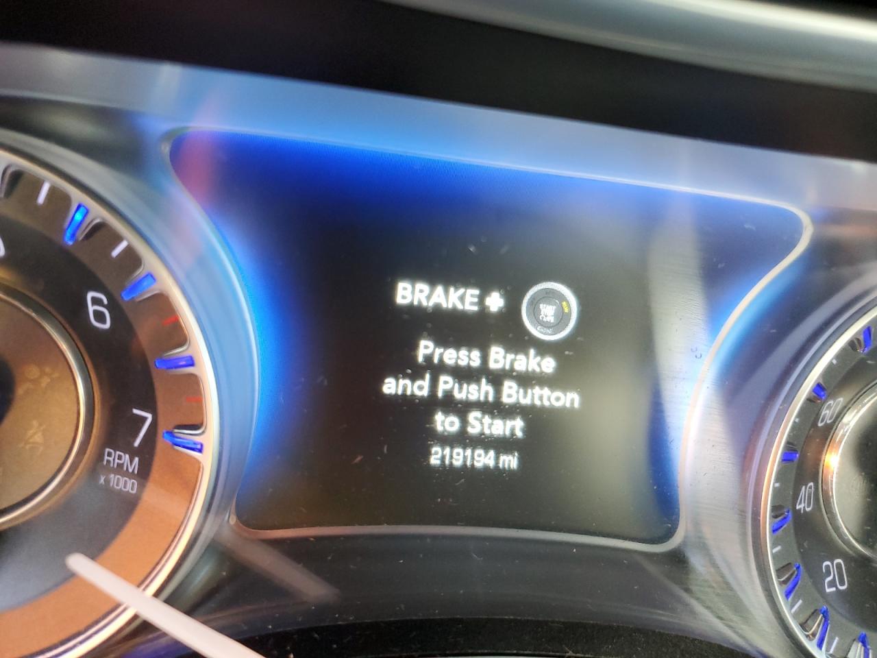 2016 Chrysler 300C VIN: 2C3CCAKG7GH349185 Lot: 77334564