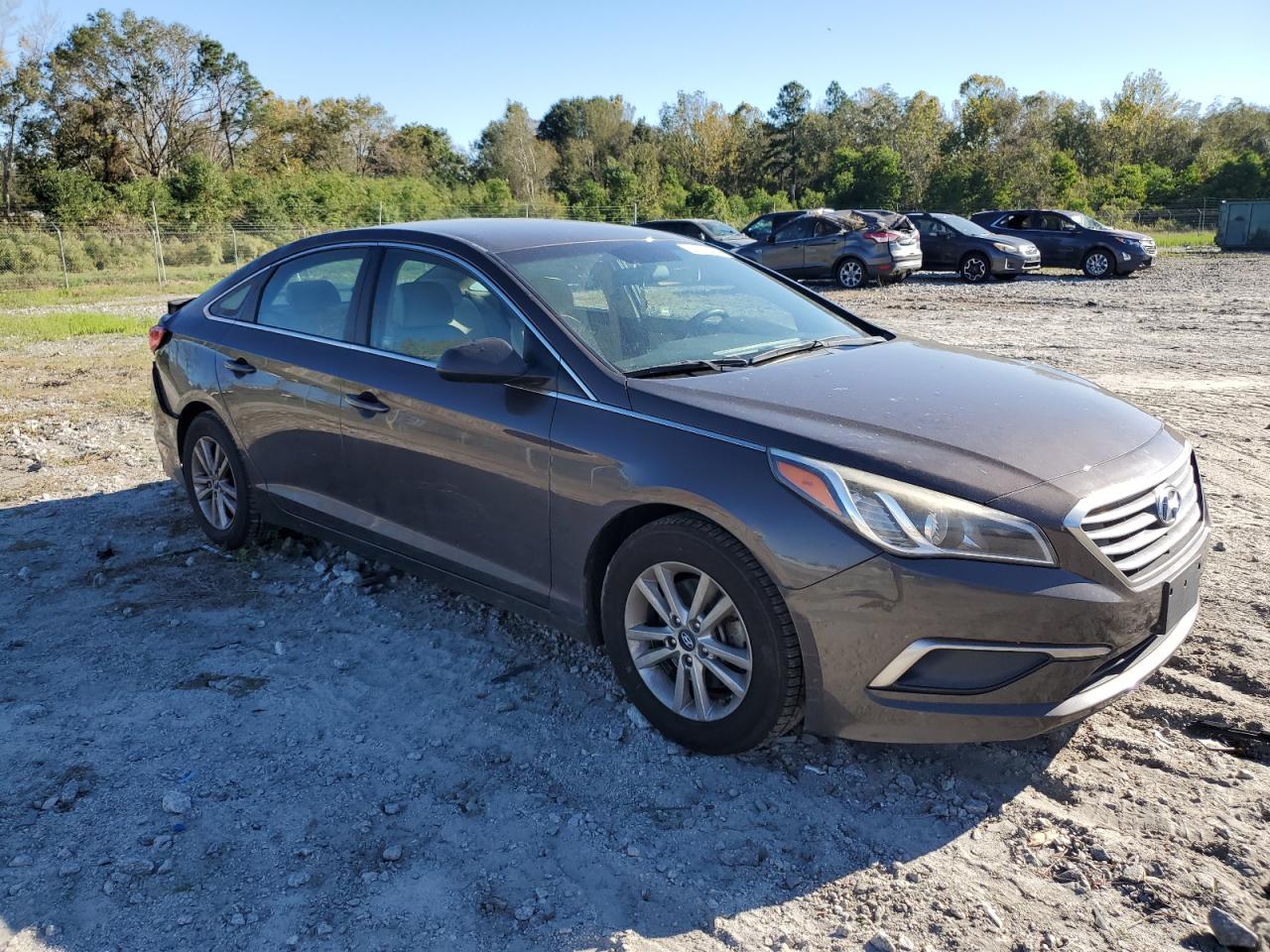 2017 Hyundai Sonata - Image 4