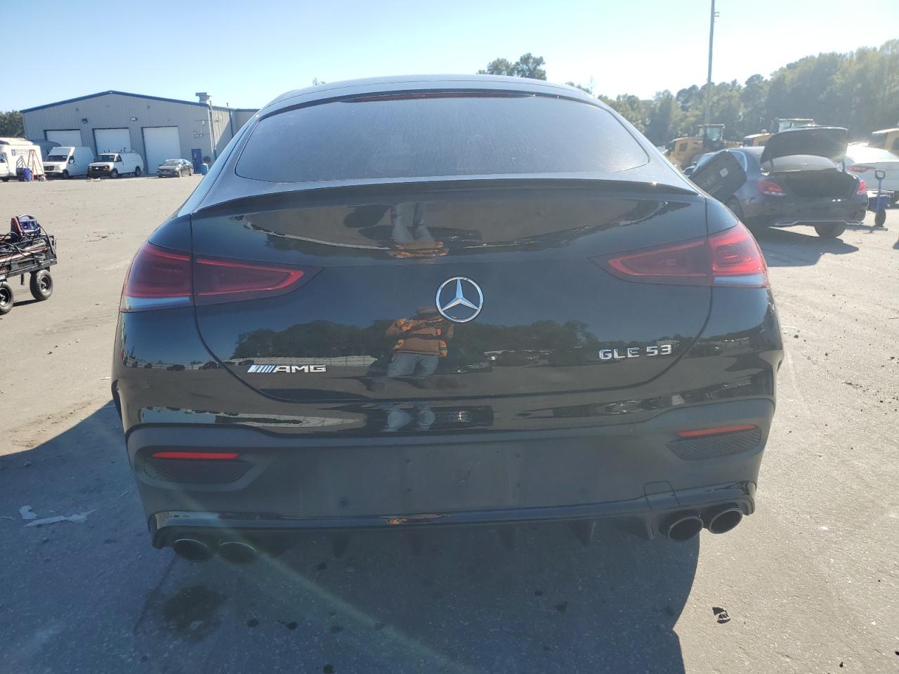 2021 Mercedes-Benz GLE - Image 6
