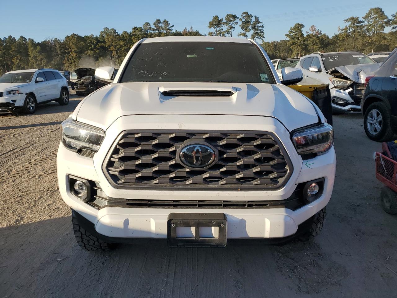 2021 Toyota Tacoma - Image 5