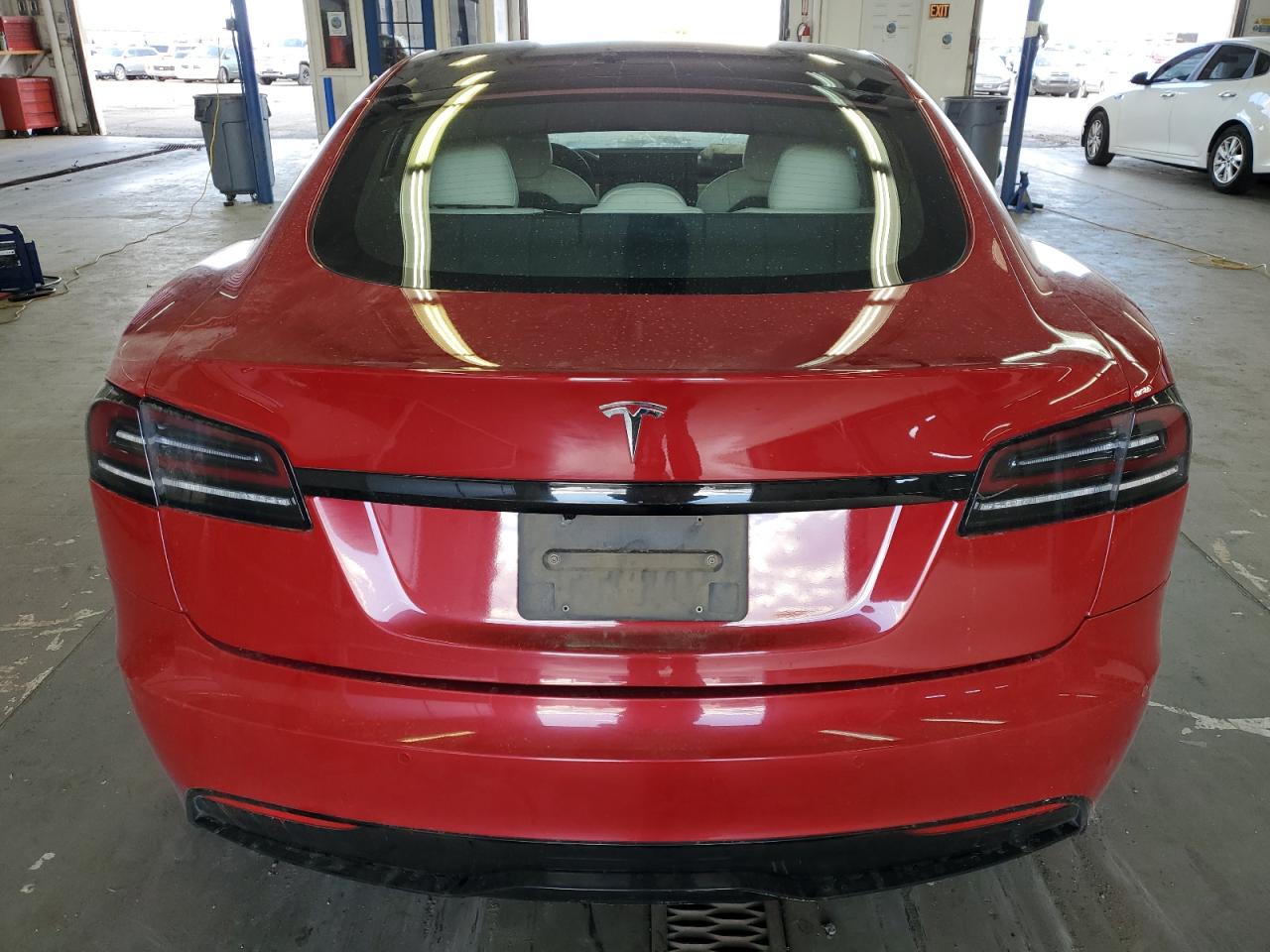 2022 Tesla Model S VIN: 5YJSA1E5XNF492299 Lot: 76817914