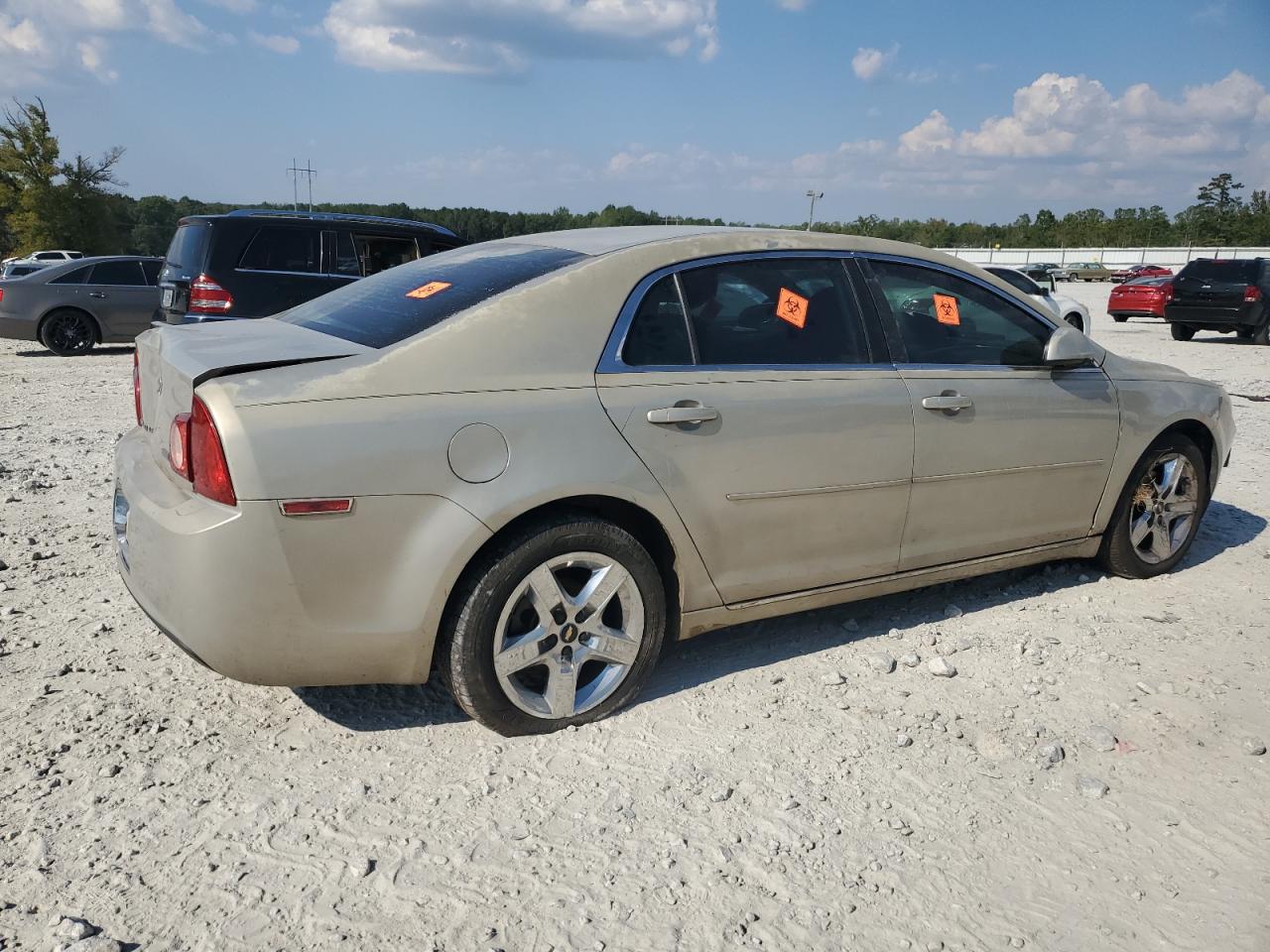 2010 Chevrolet Malibu - Image 3