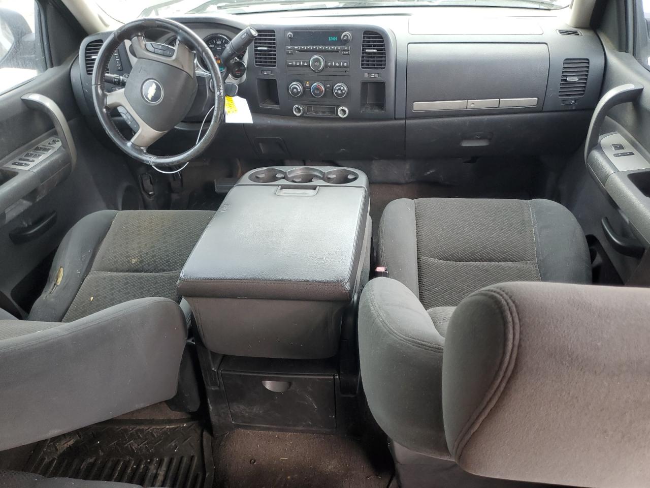 2008 Chevrolet Silverado C3500 VIN: 1GCHC33K38F117895 Lot: 76732994