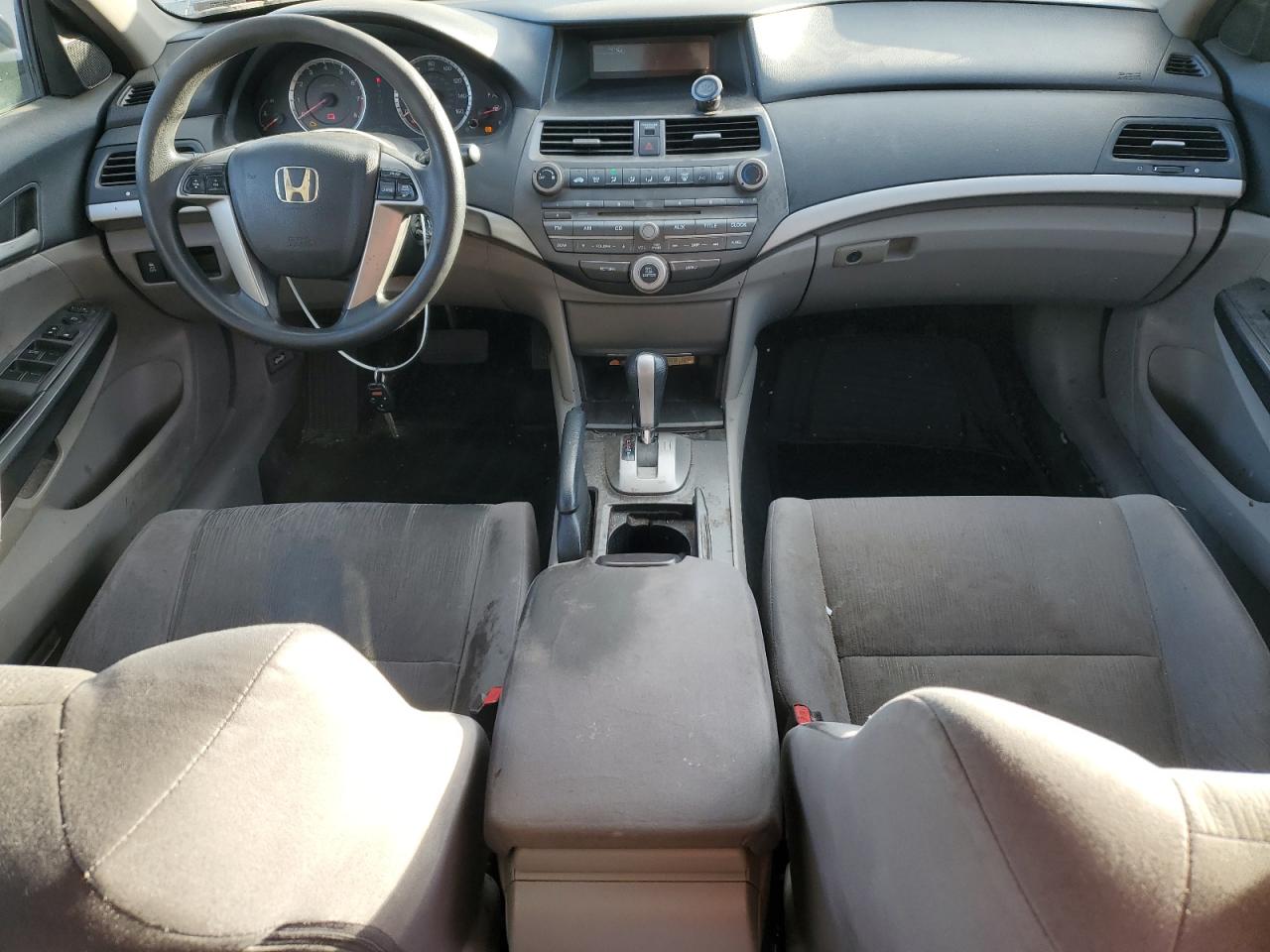 2012 Honda Accord - Image 8