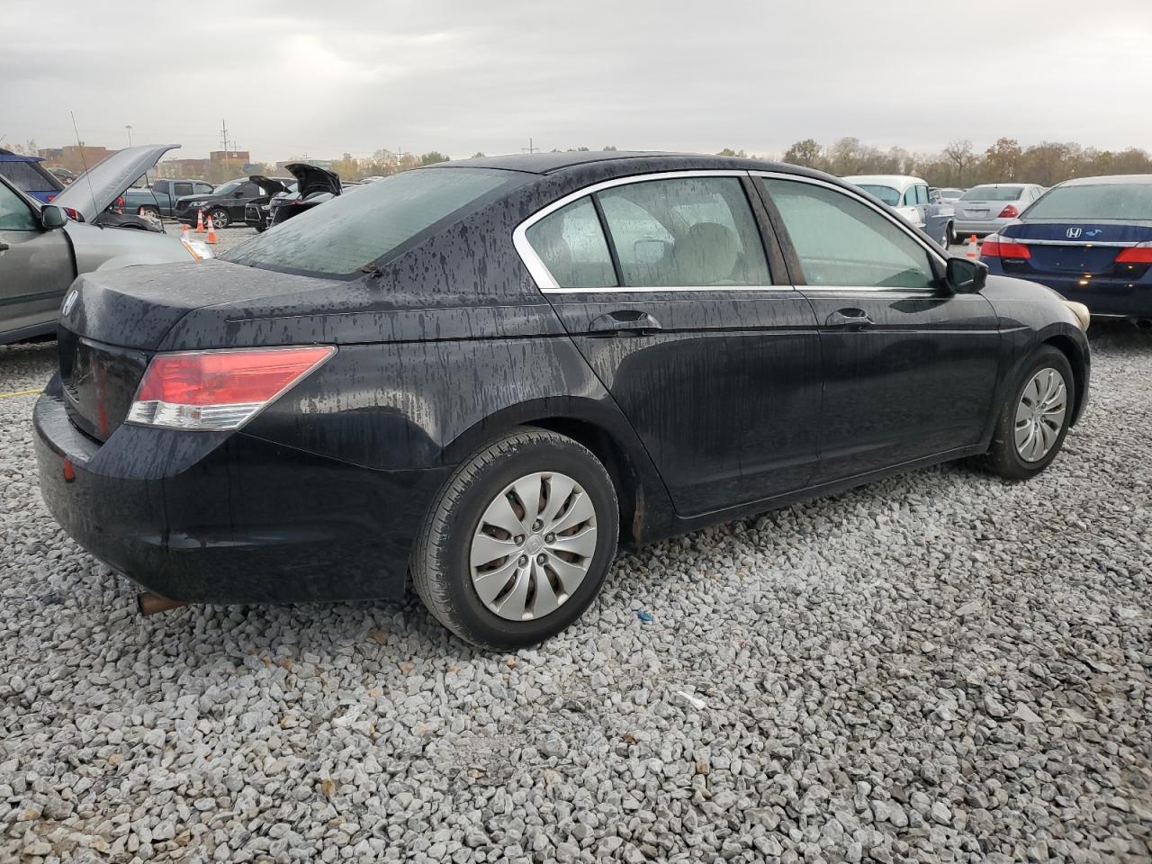 2008 Honda Accord Lx VIN: 1HGCP26378A140608 Lot: 77657694