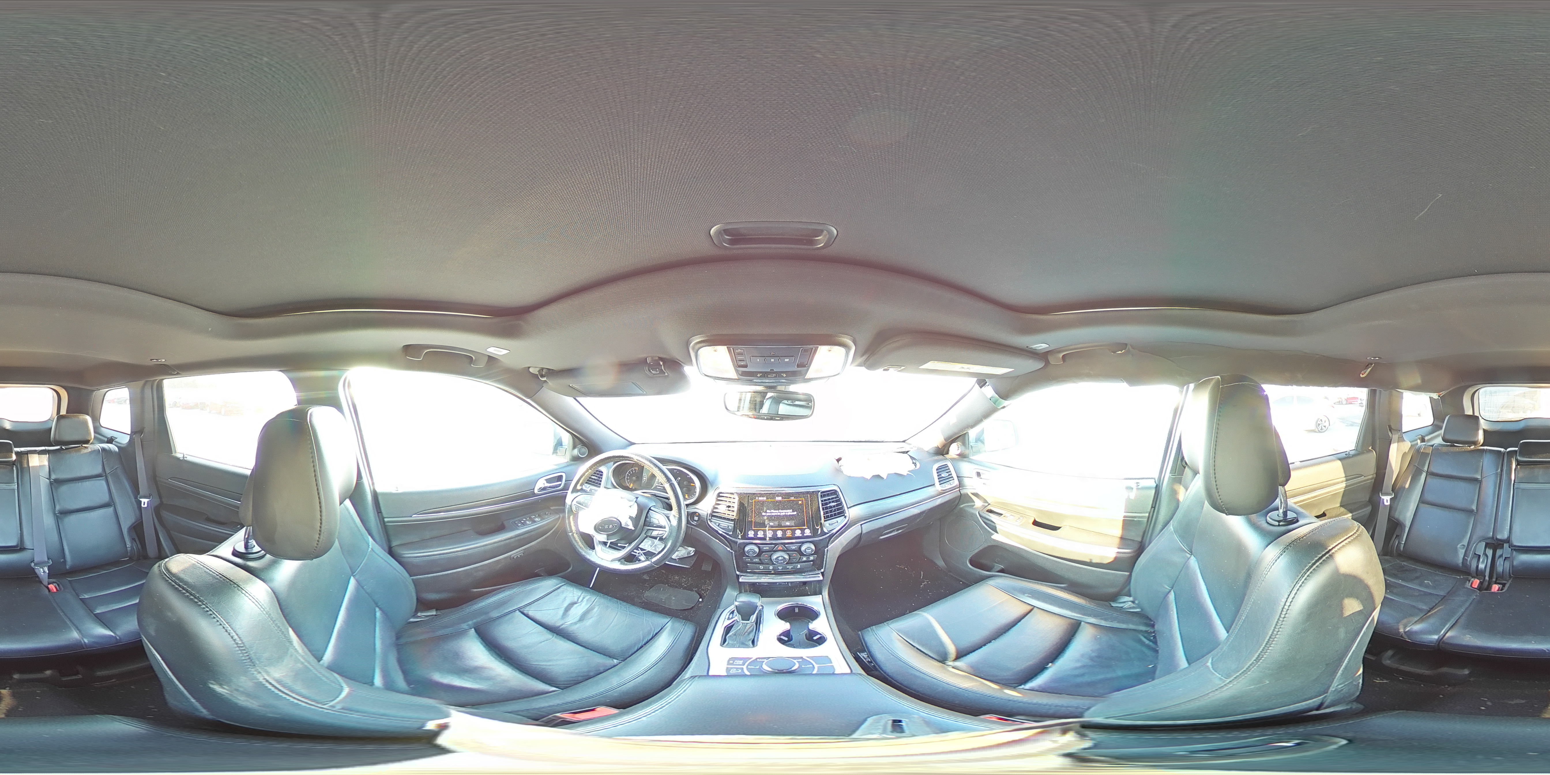2021 Jeep Grand Cherokee - Image 16