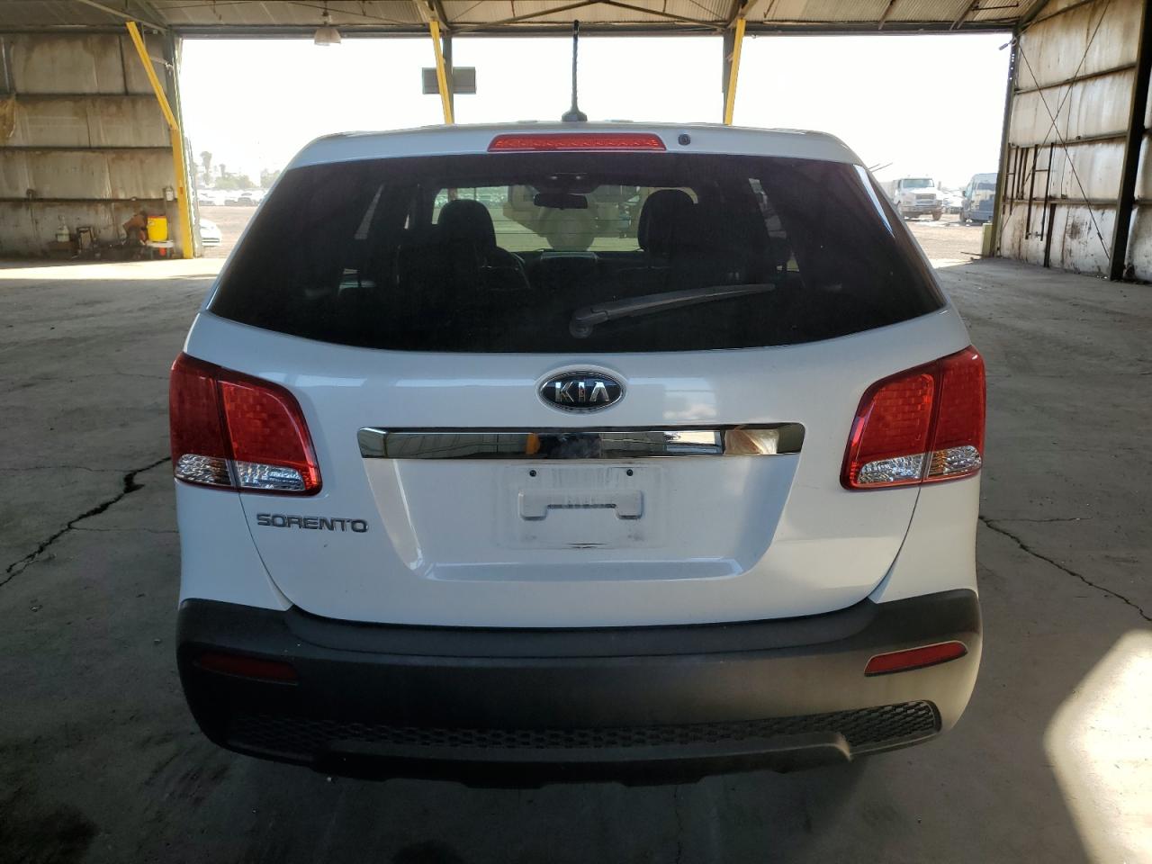 2013 Kia Sorento Lx VIN: 5XYKT3A19DG311807 Lot: 75776744