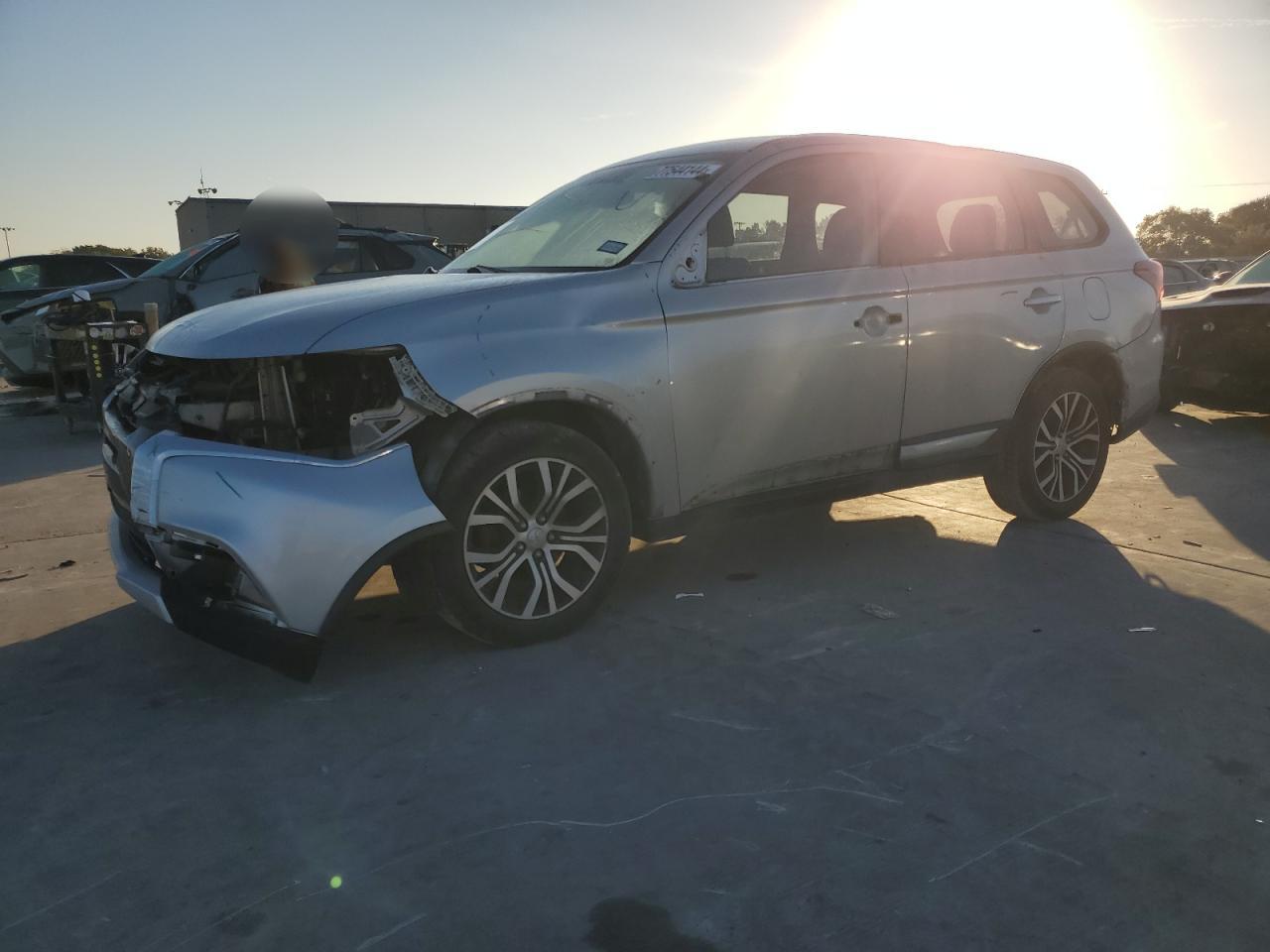 VIN JA4AD2A39JZ052814 2018 MITSUBISHI OUTLANDER no.1