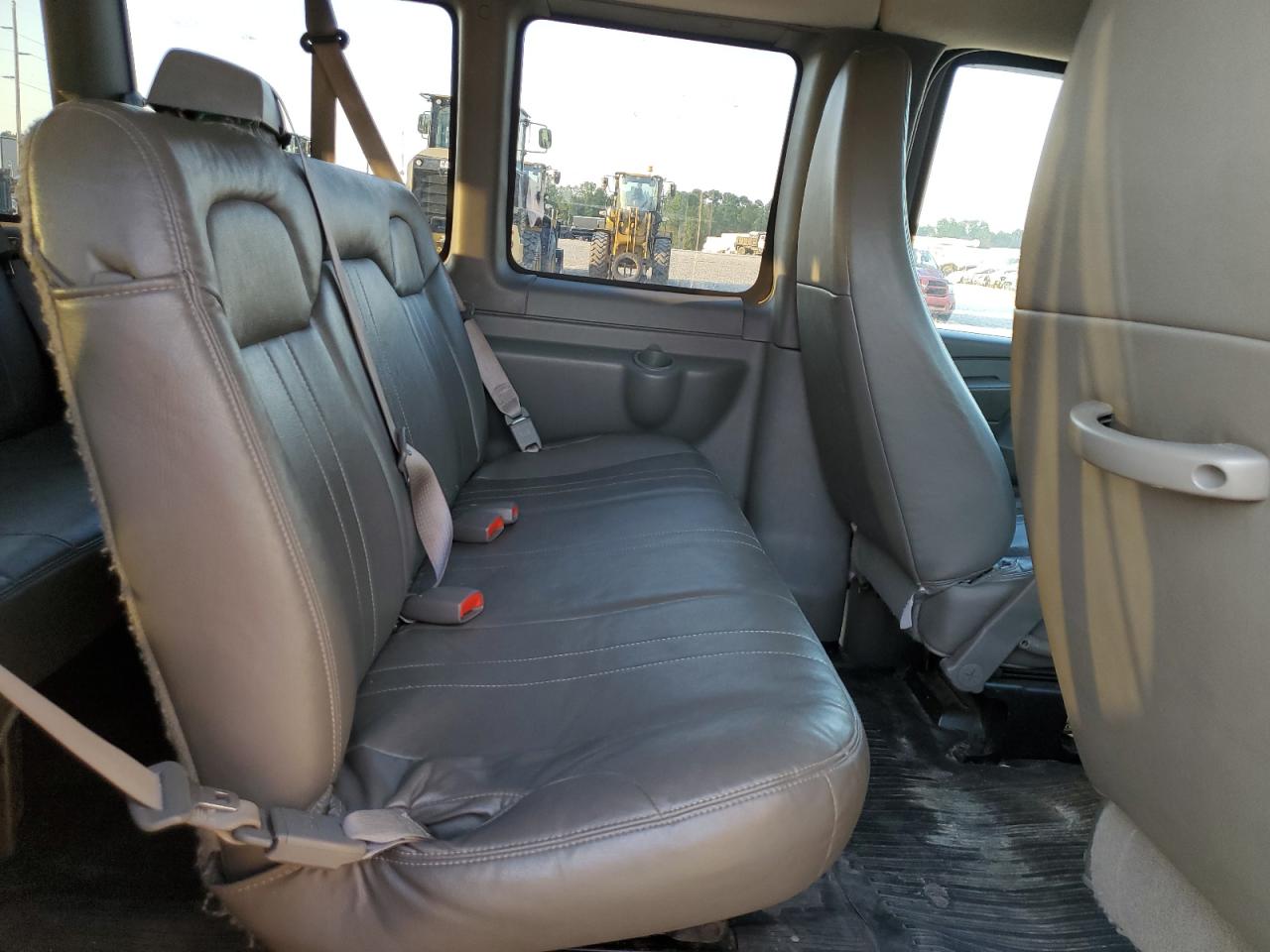 2010 Chevrolet Express G3500 Ls VIN: 1GA2GZDG5A1166163 Lot: 74688964