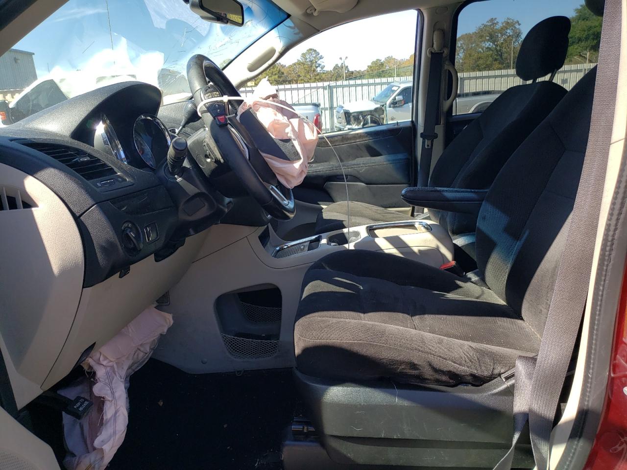 2016 Dodge Caravan - Image 7