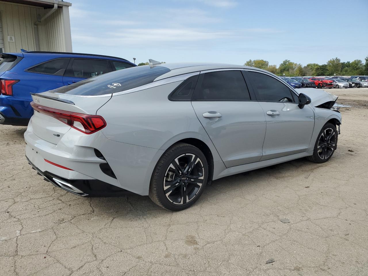 2022 Kia K5 - Image 3