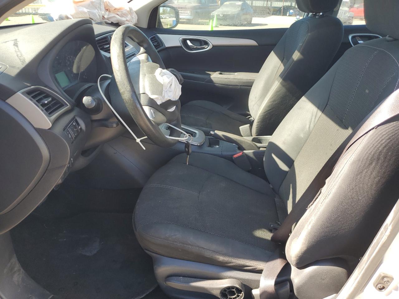 2014 Nissan Sentra - Image 7
