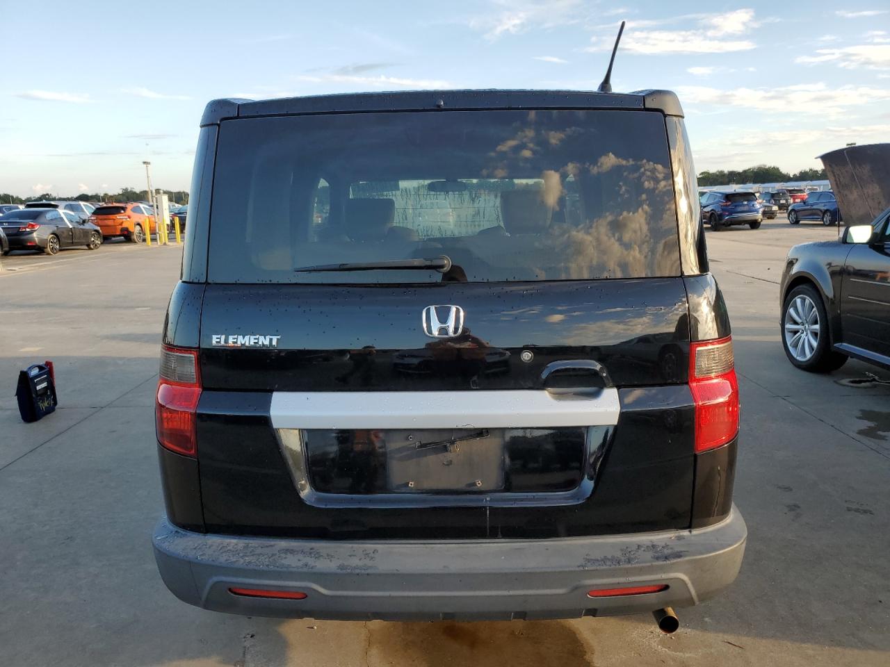 5J6YH18329L002841 2009 Honda Element Lx