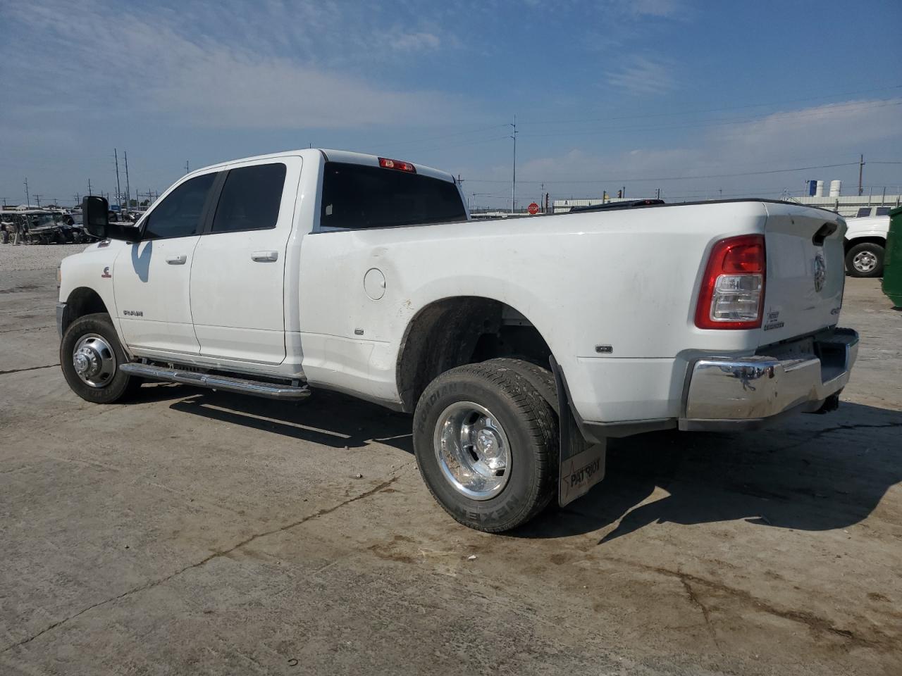 2022 RAM 3500 - Image 2