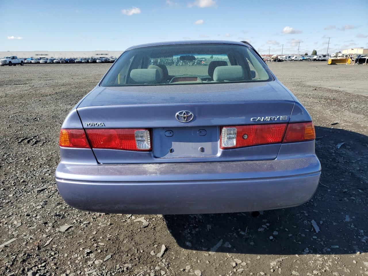 2000 Toyota Camry - Image 6