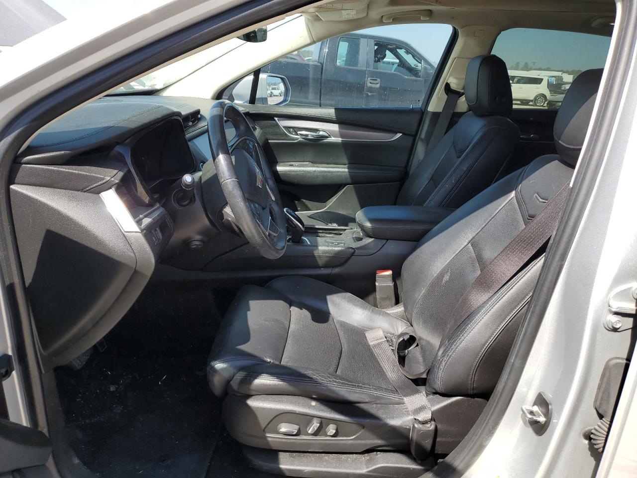 2017 Cadillac XT5 - Image 7