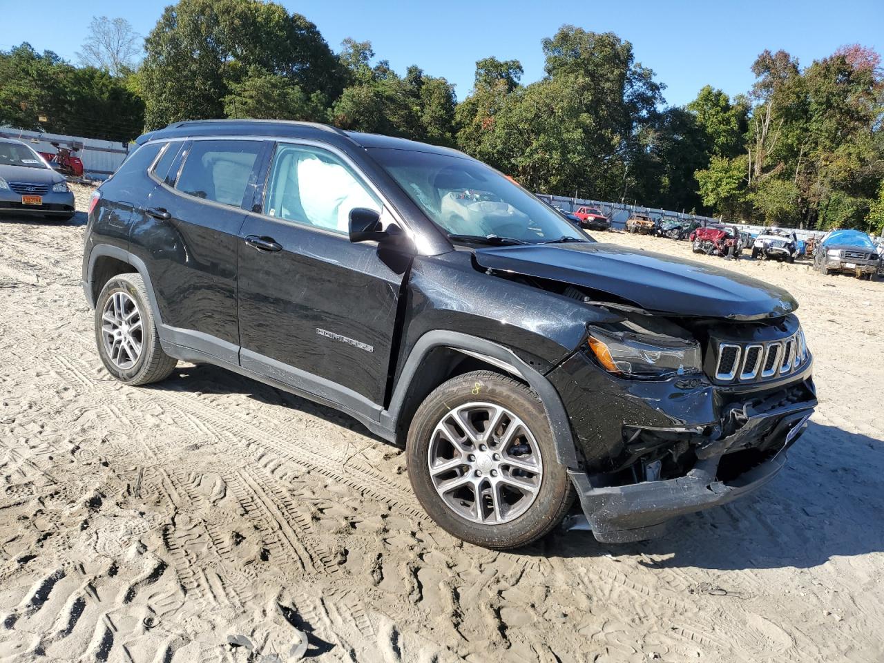 2020 Jeep Compass - Image 4
