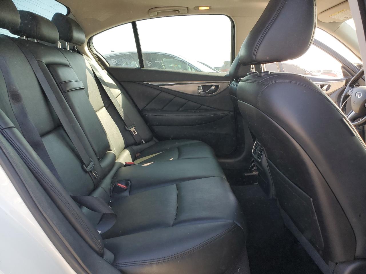 2014 Infiniti Q50 - Image 10