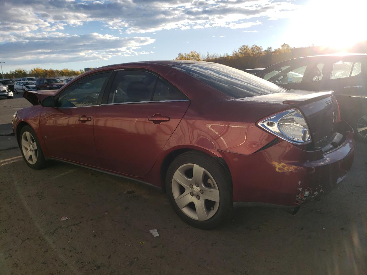 2009 Pontiac G6 - Image 2