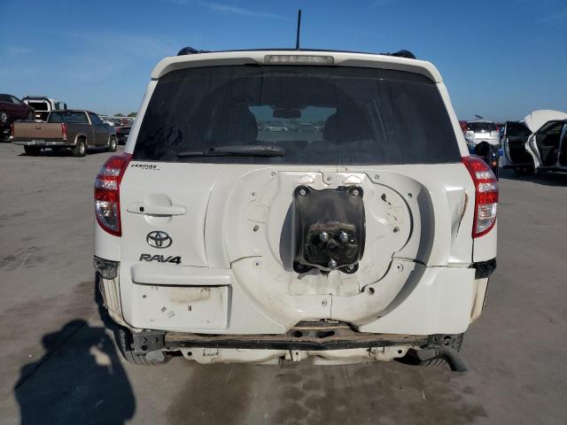 Паркетники TOYOTA RAV4 2012 Білий