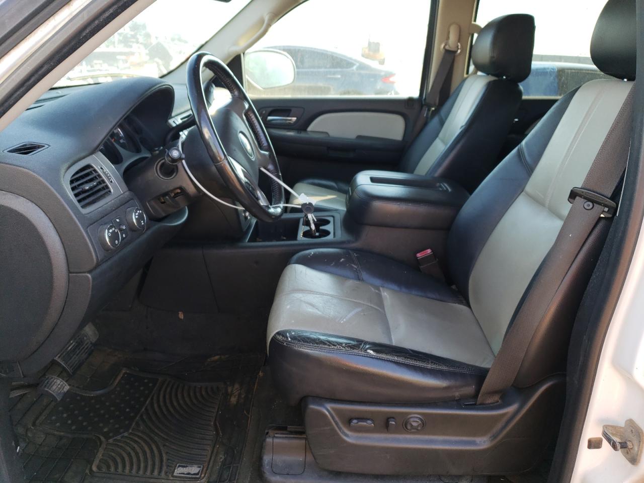 2008 Chevrolet Tahoe K1500 VIN: 1GNFK13008R152414 Lot: 76793724