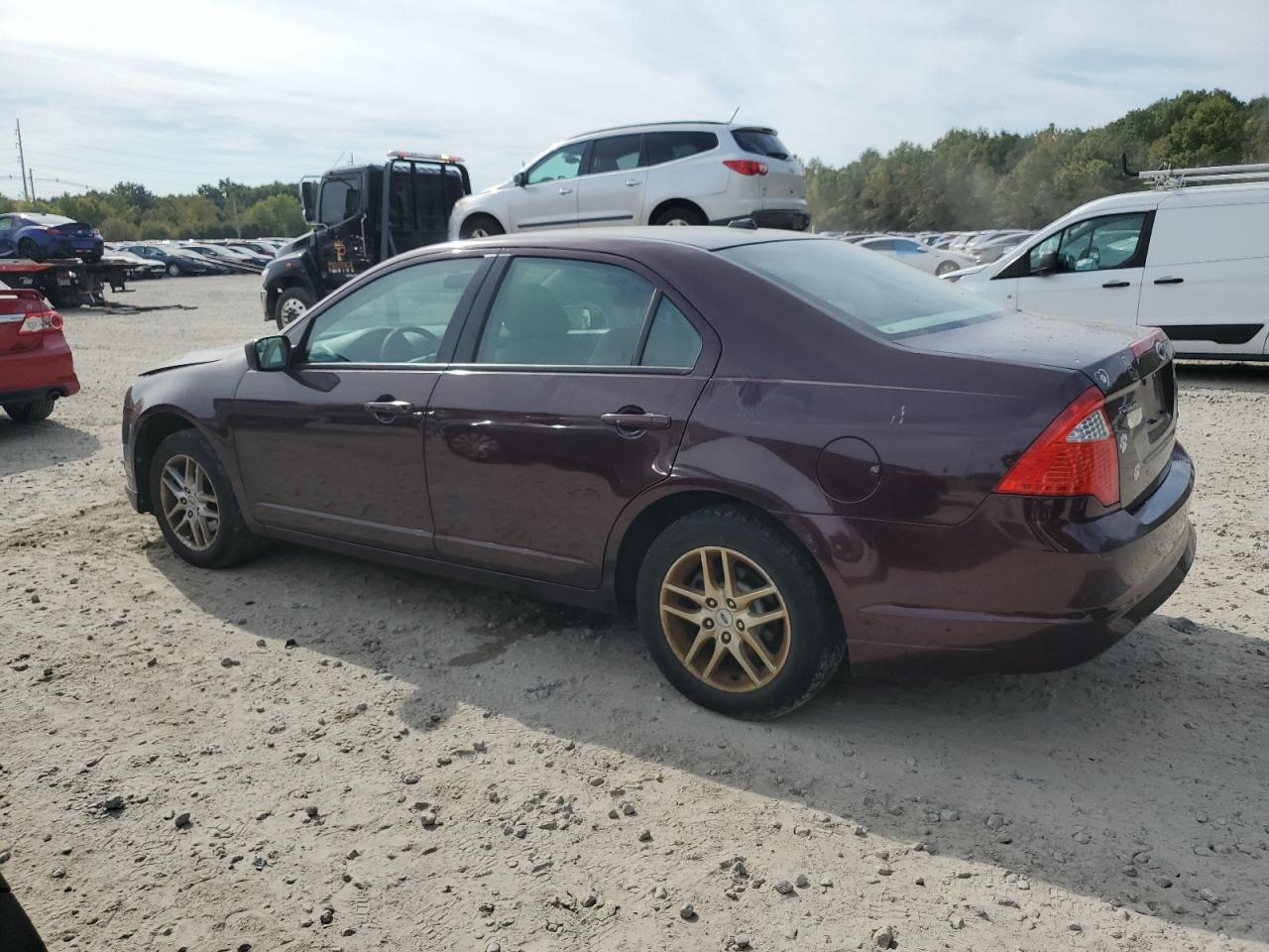 2011 Ford Fusion - Image 2