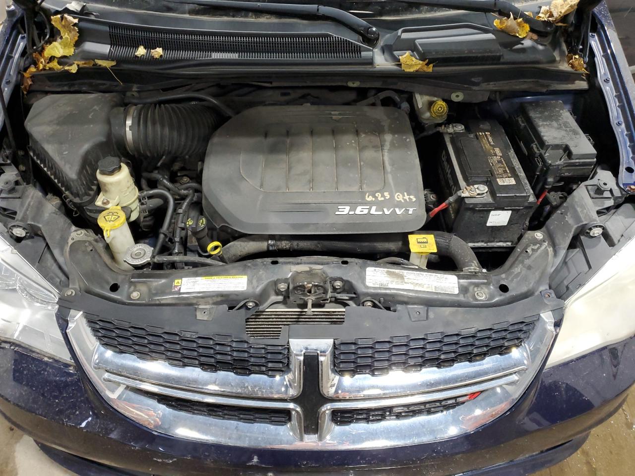 2012 Dodge Caravan - Image 13