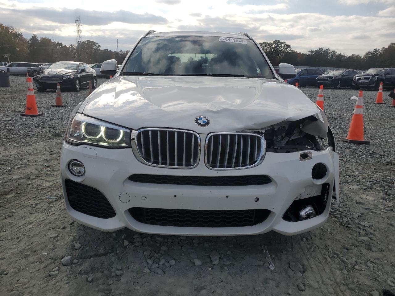 VIN 5UXWX9C56F0D47442 2015 BMW X3 no.5