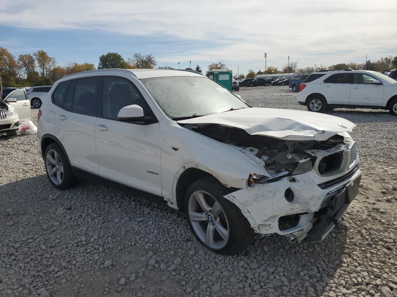 VIN 5UXWX9C31H0W79884 2017 BMW X3 no.4