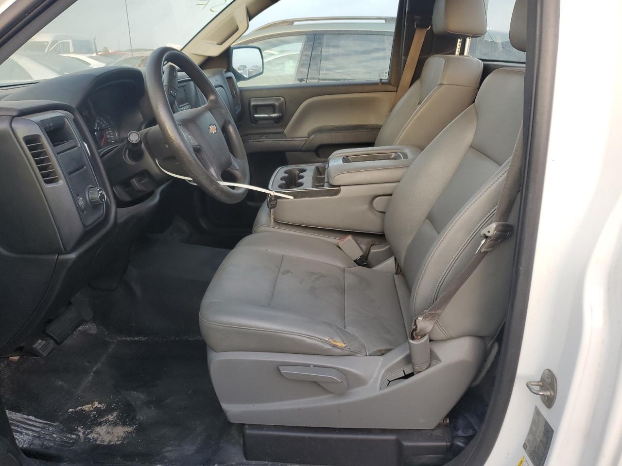 2016 Chevrolet Silverado - Image 7