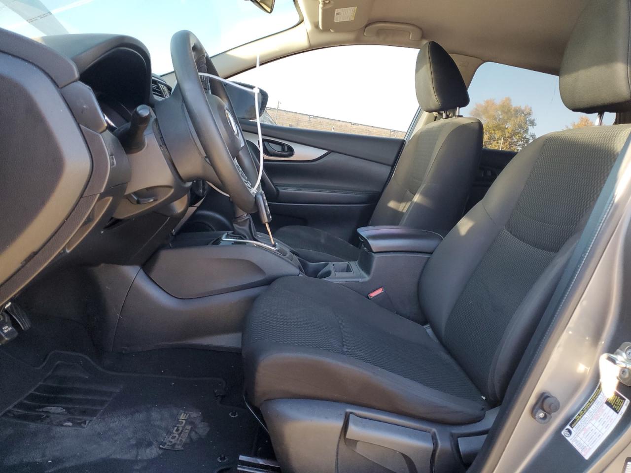 2019 Nissan Rogue - Image 7
