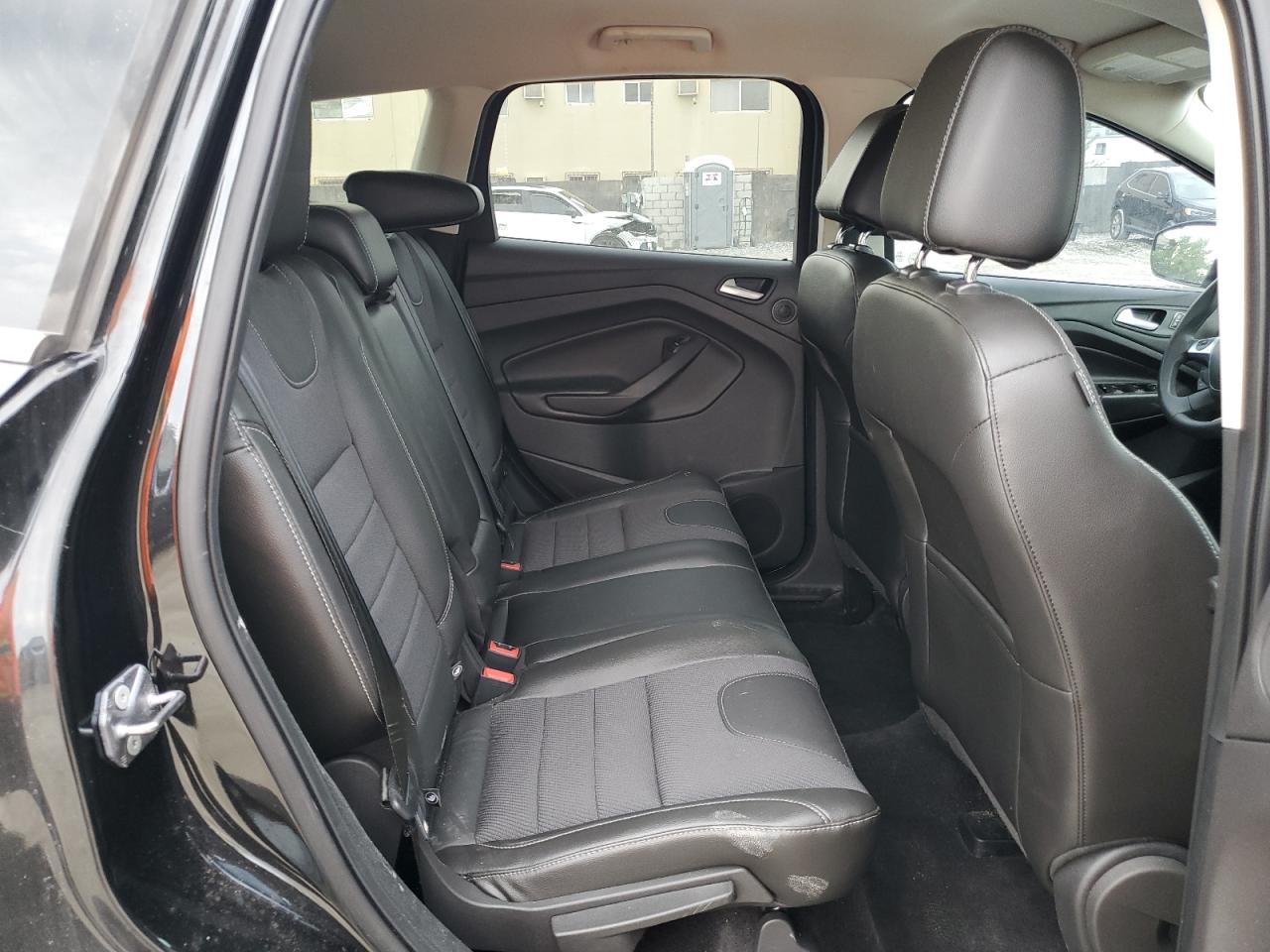 2015 Ford Escape - Image 11