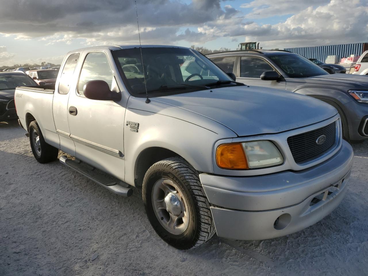 2004 Ford F-150 Heritage Classic VIN: 2FTRX17WX4CA72504 Lot: 77269304