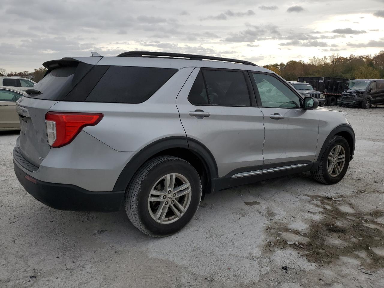 2020 Ford Explorer - Image 3