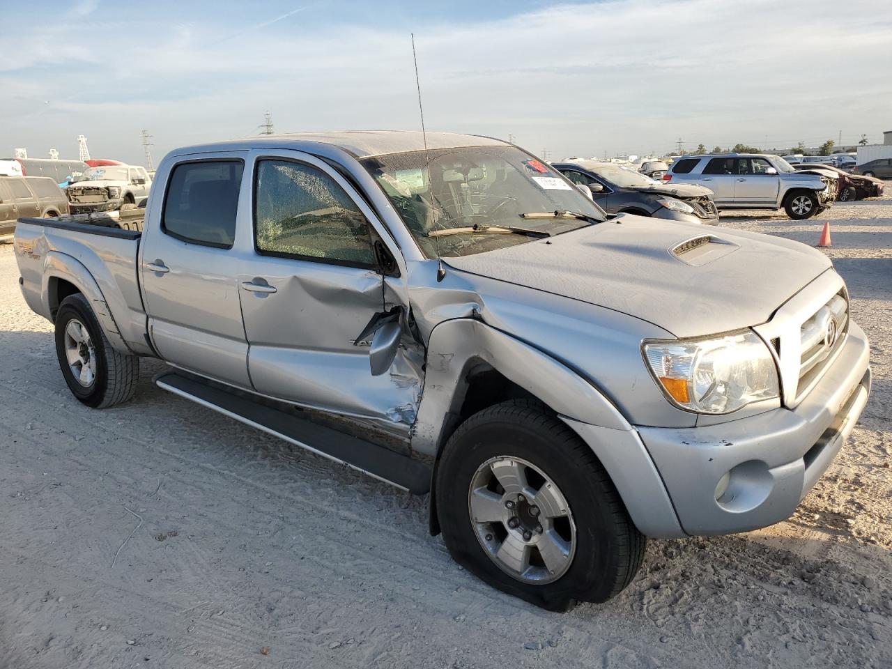 2010 Toyota Tacoma - Image 4
