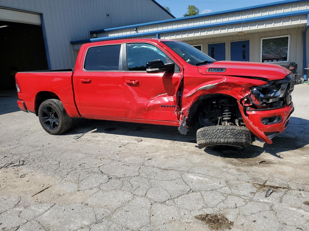 2021 RAM 1500 - Image 4