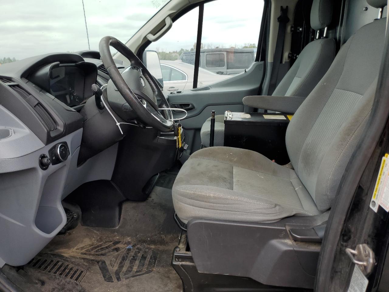 1FTYE1YM9GKA41808 2016 Ford Transit T-150